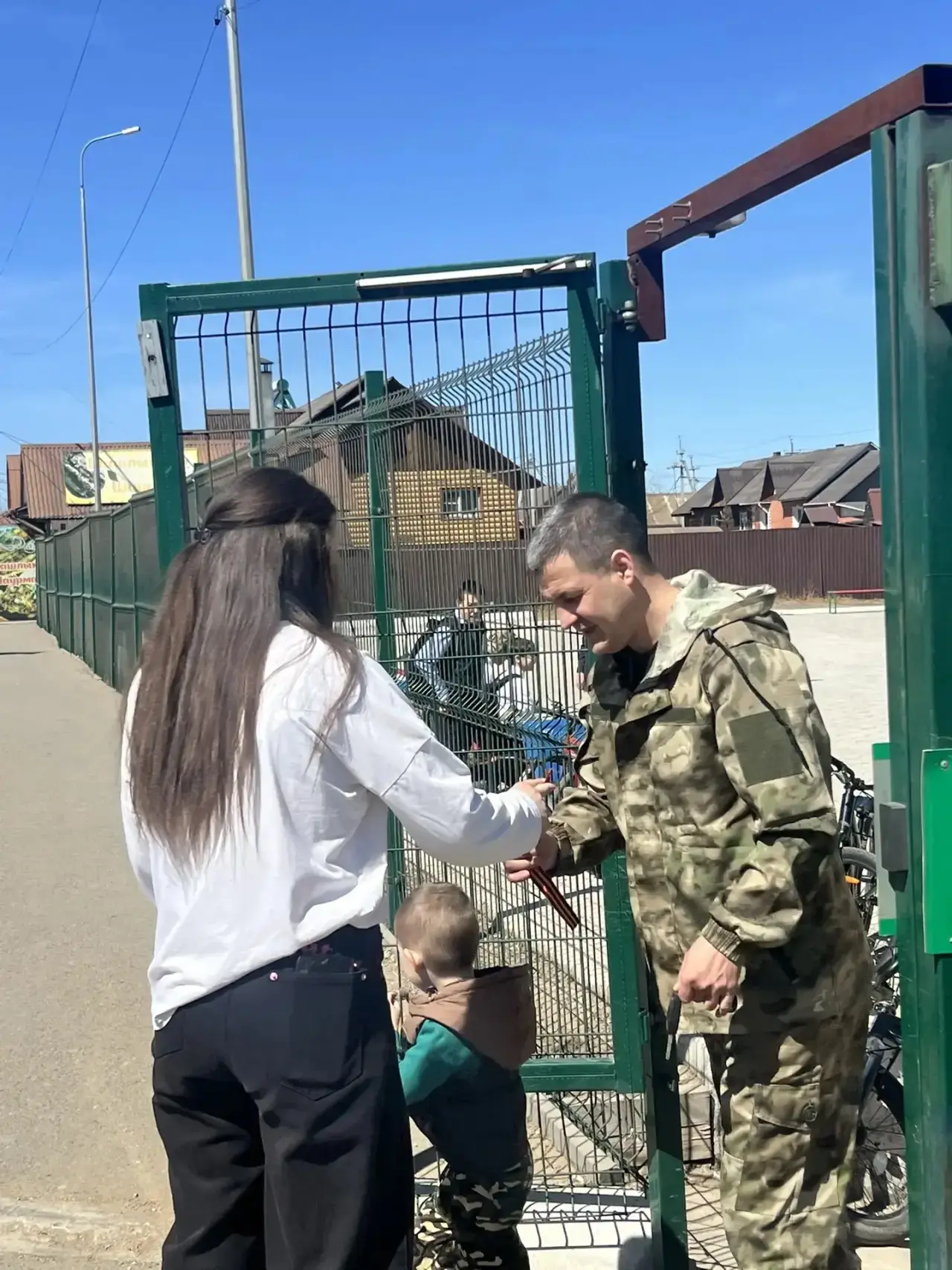 Всероссийская акция «Георгиевская ленточка». 🎗️🎗️🎗️🎗️🎗️🎗️🎗️🎗️🎗️🎗️🎗️  ⏱️28 апреля 2026 года волонтеры