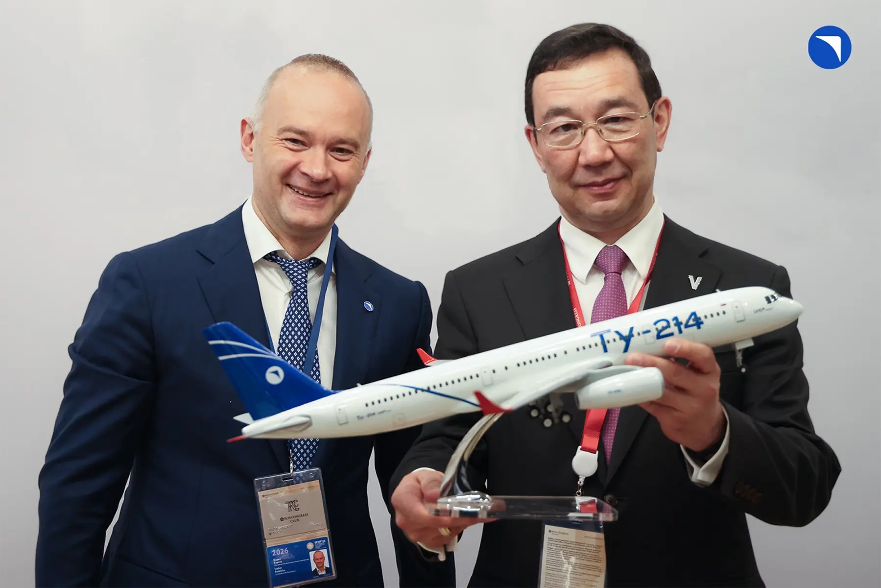 SJ-100 и Ту-214 летят в Якутию ✈️