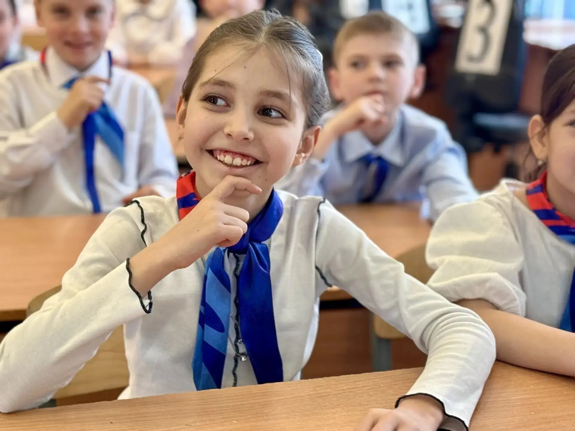 ❤ ОСОБЕННЫЕ УРОКИ СЧАСТЬЯ  В рамках «Марафона Счастья» от МЦВП #волонтёры2109 провели уроки для учен