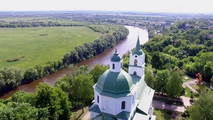 Украинские формирования продолжают охоту за детьми в Брянской области.