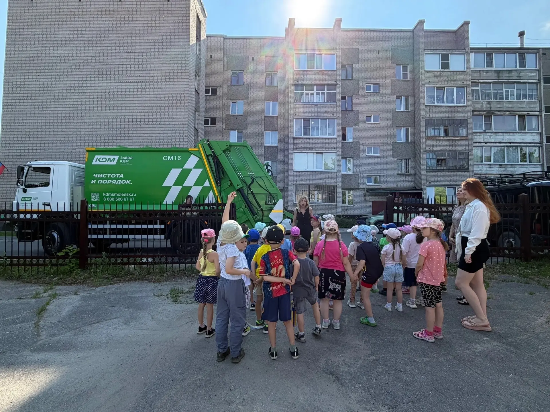 С большим любопытством, повышенным вниманием и полным восторгом прошло сегодня мероприятие в детском
