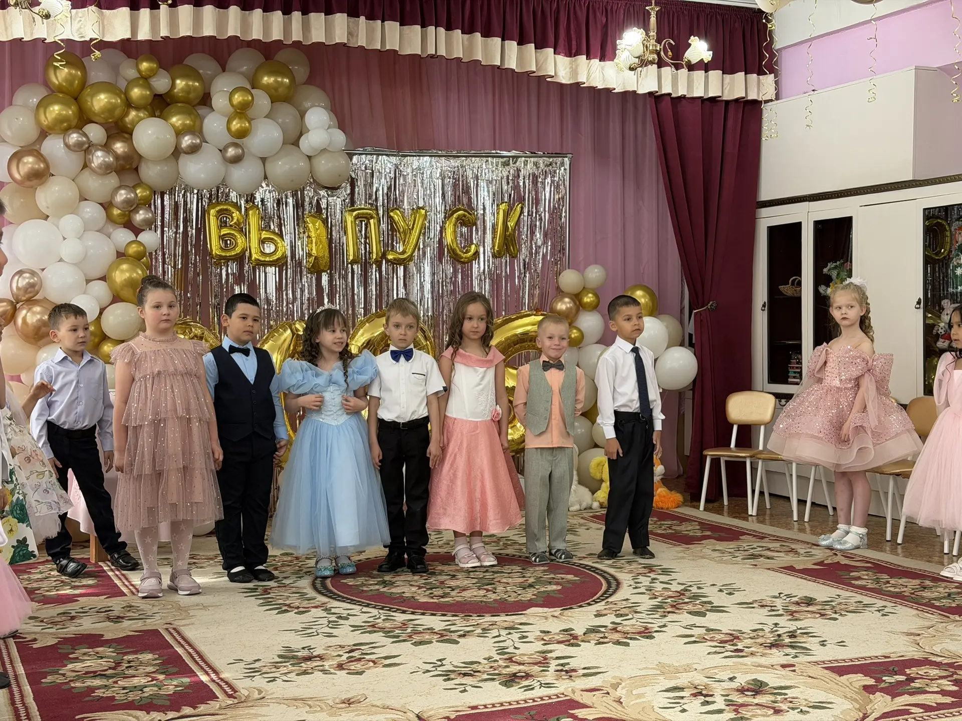 🎉Прощай, любимый детский сад! 

🏘️29 мая в детском саду прошёл незабываемый праздник — «До свидани