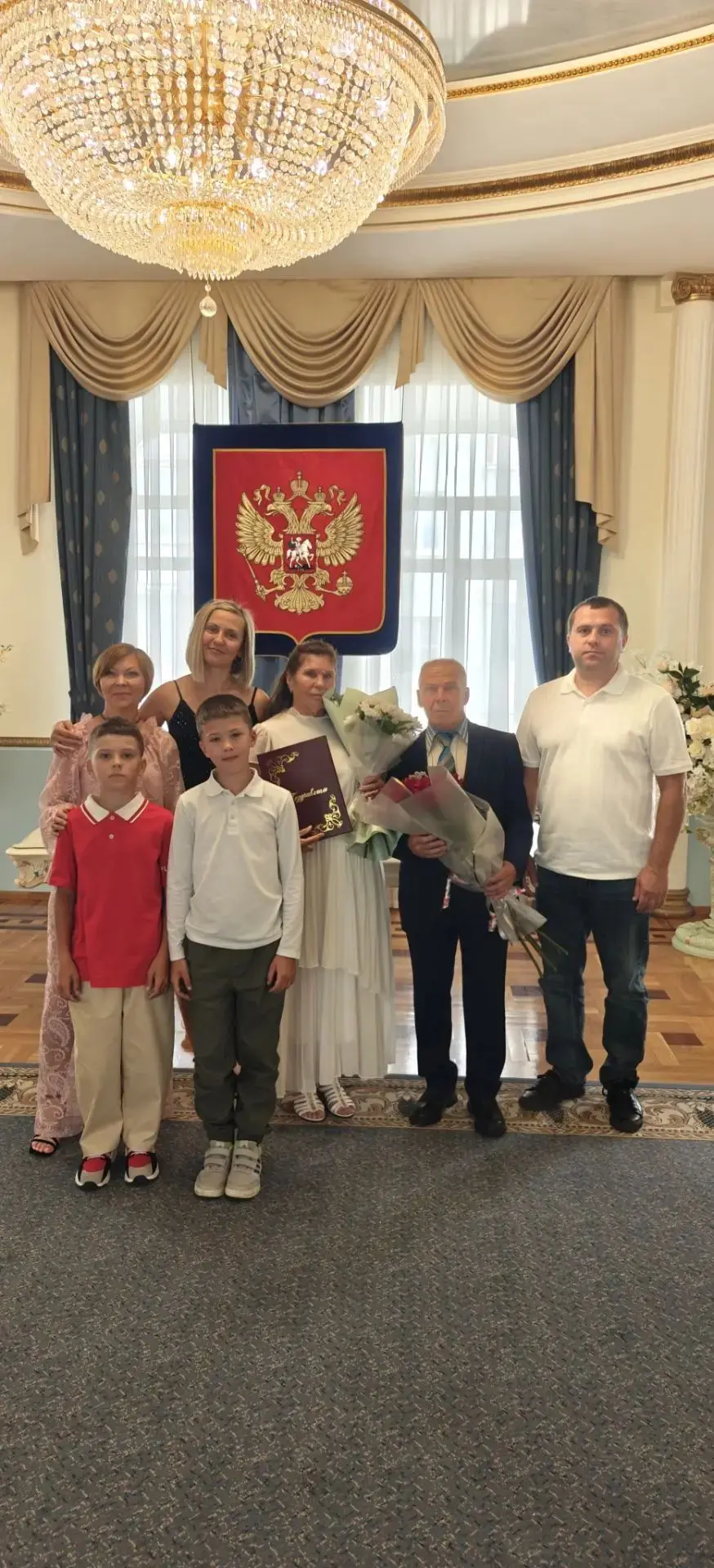 🌸Есть истории, которые начинаются как добрая новогодняя сказка, а становятся целой жиз...
