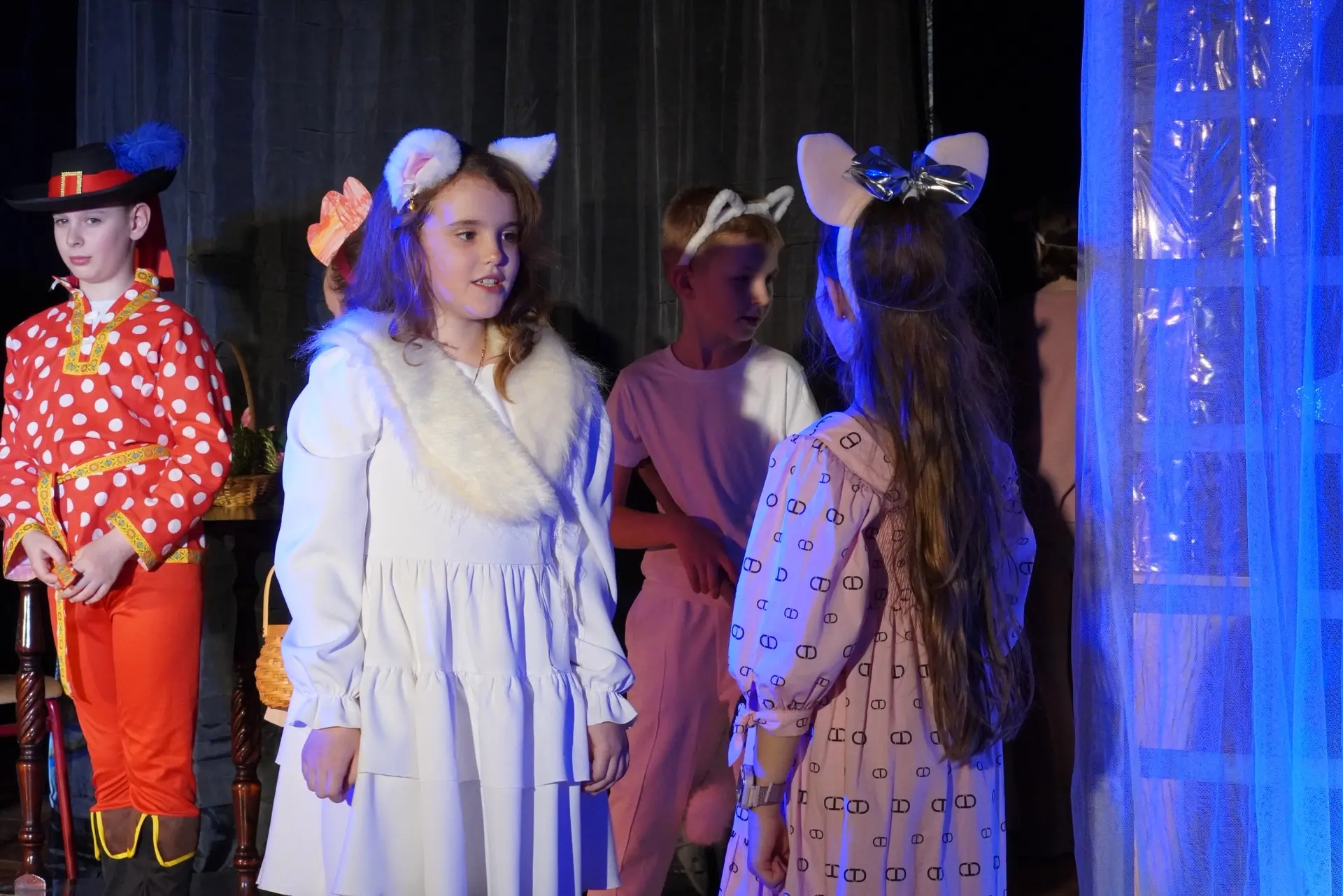Новый спектакль 😍  🎭 Вчера наши самые юные актеры театральной студии «ТИМ» представили зрителям спек
