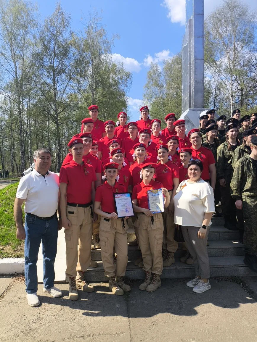 В ВОЛЖСКЕ СОСТОЯЛСЯ ТРАДИЦИОННЫЙ СМОТР-КОНКУРС СТРОЯ И ПЕСНИ «РАВНЕНИЕ НА ПОБЕДУ!» В искусстве чекан
