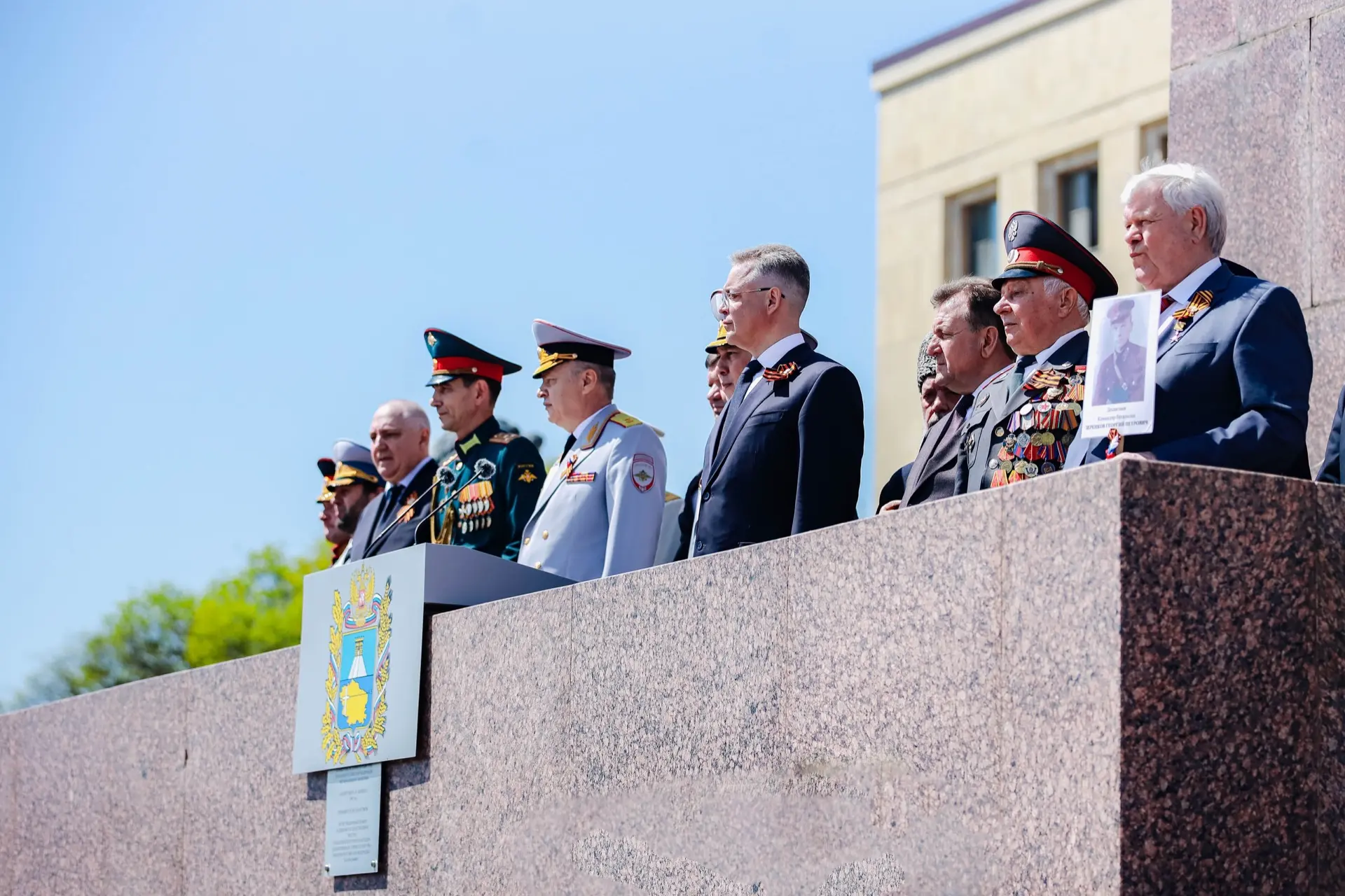 Парад Победы в Ставрополе: 81-я годовщина Великой Победы 🎖️✨  9 мая на площади Ленина прошёл торжест