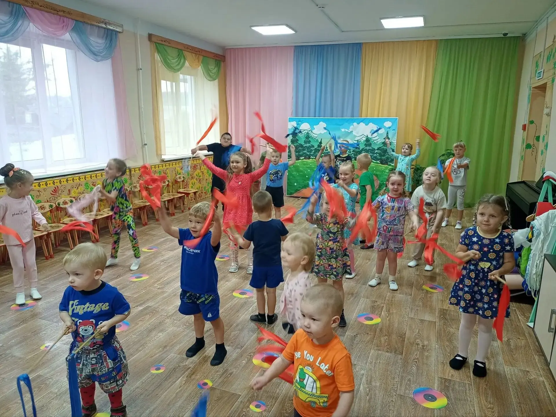 👫 Утренняя зарядка в детском саду №44 п. Полуночное! 🌞Доброе утро, друзья! 18 августа...