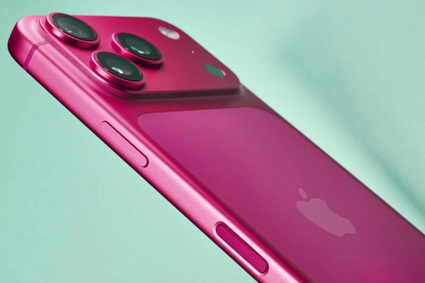 Apple увеличит батарею в iPhone 18 Pro, чтобы повысить автономность