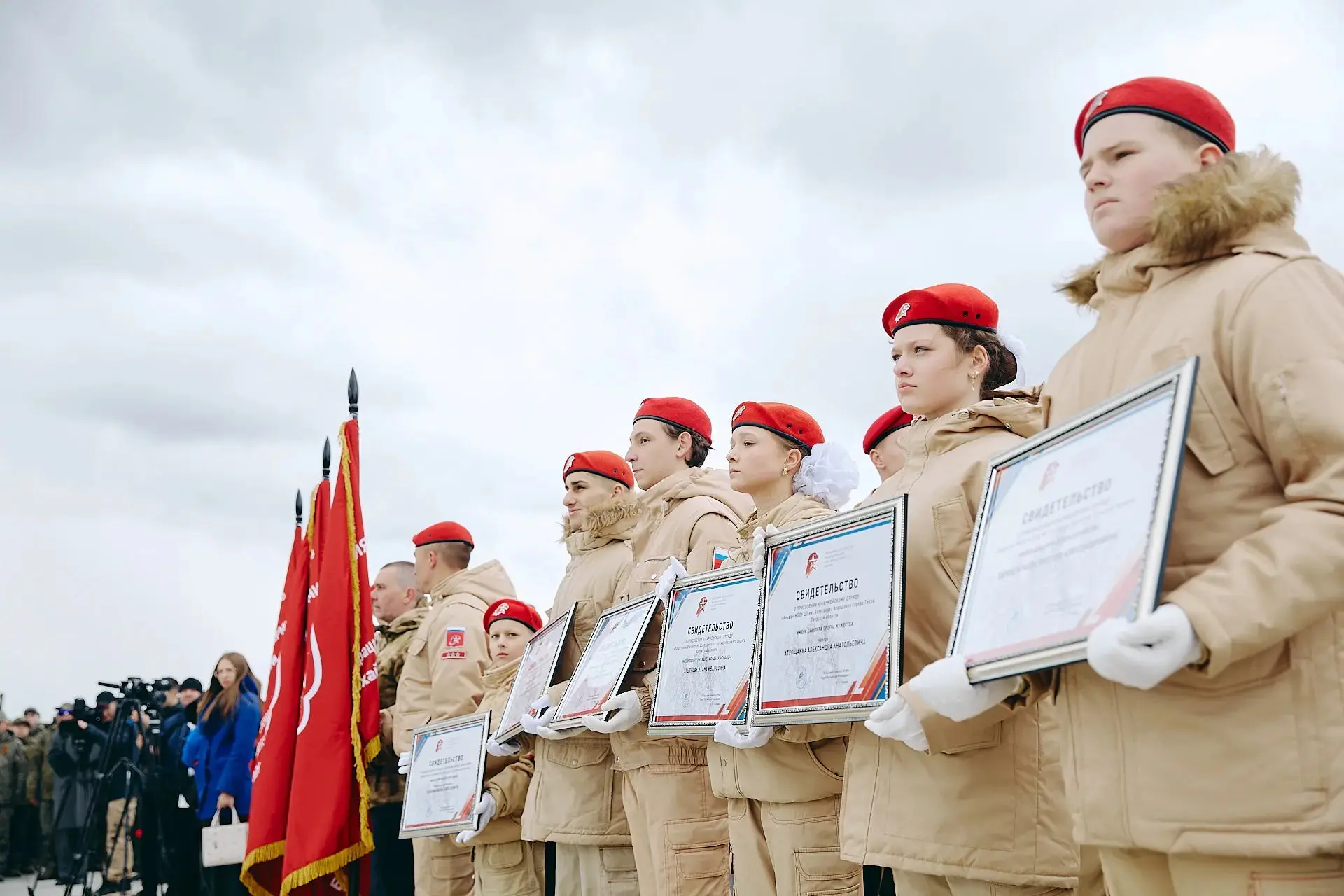 Сегодня в рамках акции «Послание победителей: связь поколений 1945-2045", которая прохо...