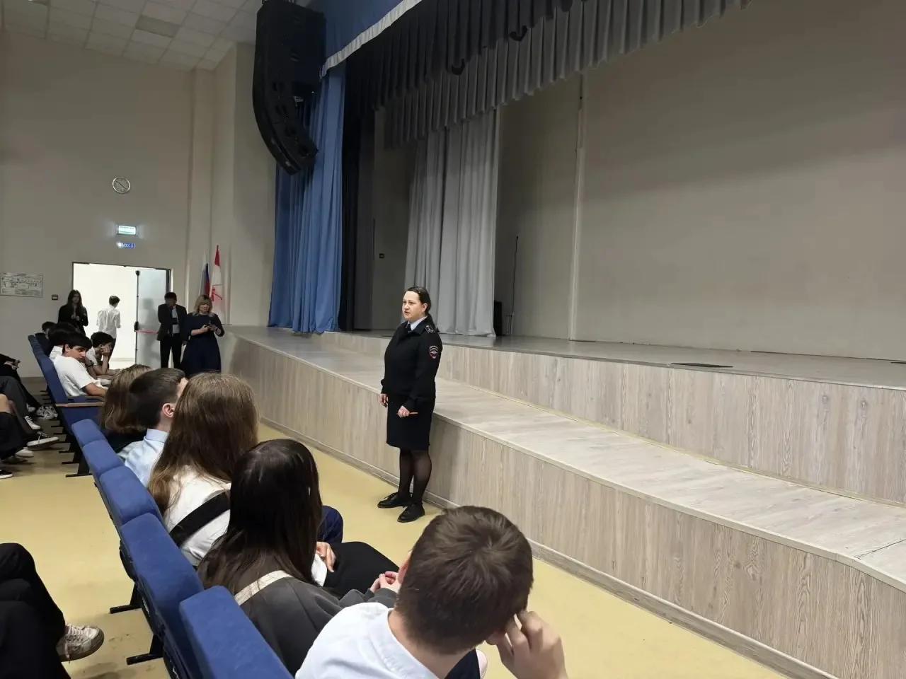 И снова о безопасности!  🛡️ В преддверии летних каникул – комплексная беседа о безопасности в сети и