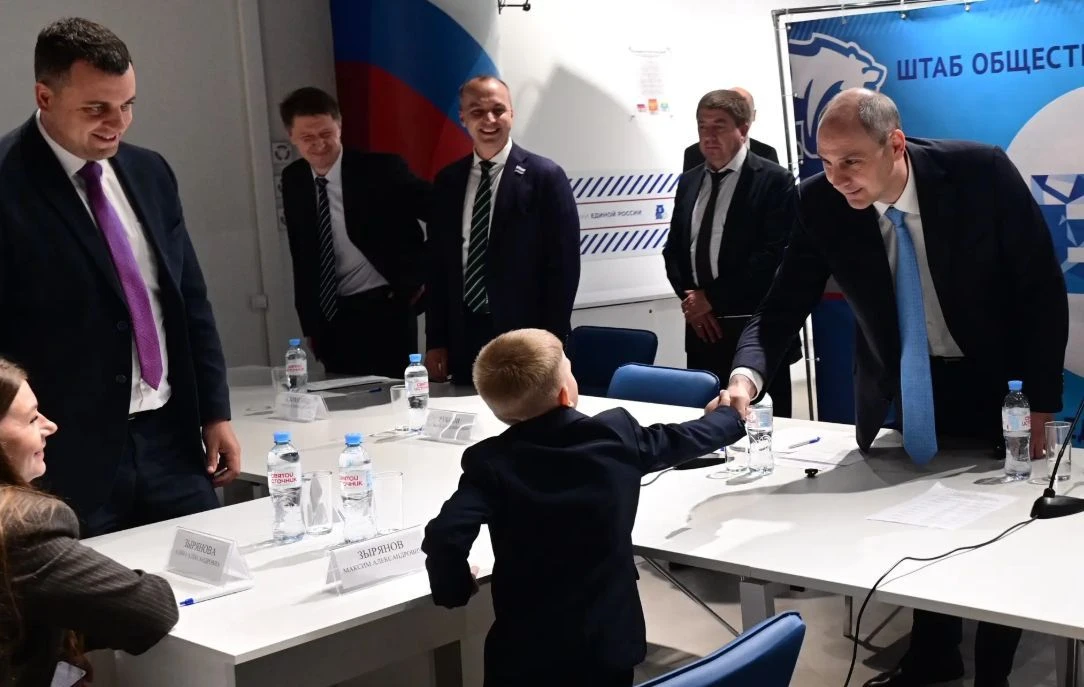 Губернатор Свердловской области Денис Паслер провёл очередной приём свердловчан по личн...
