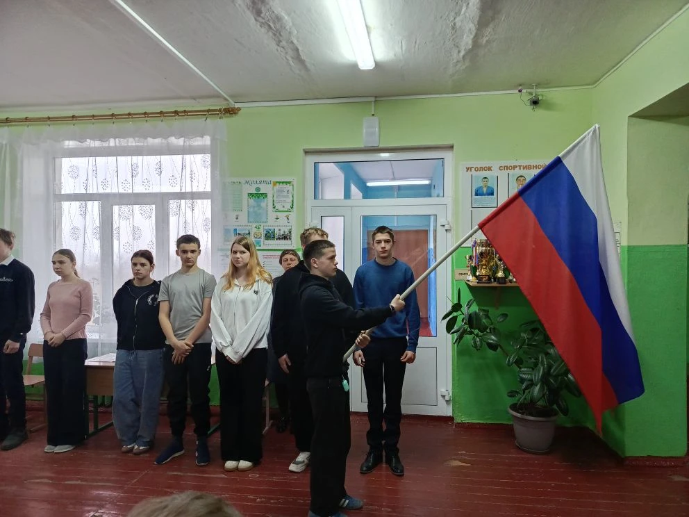 ⚡Сегодня, 27 марта, в нашей школе учебная неделя традиционно завершилась торжественной ...