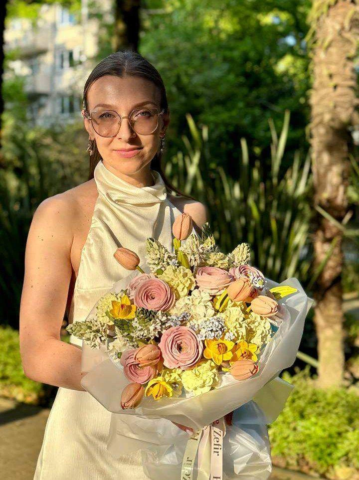 💐 Сегодня День рождения у нашей любимой Леночки Тугановой! 

Давайте вместе поздравим Лену с этим з