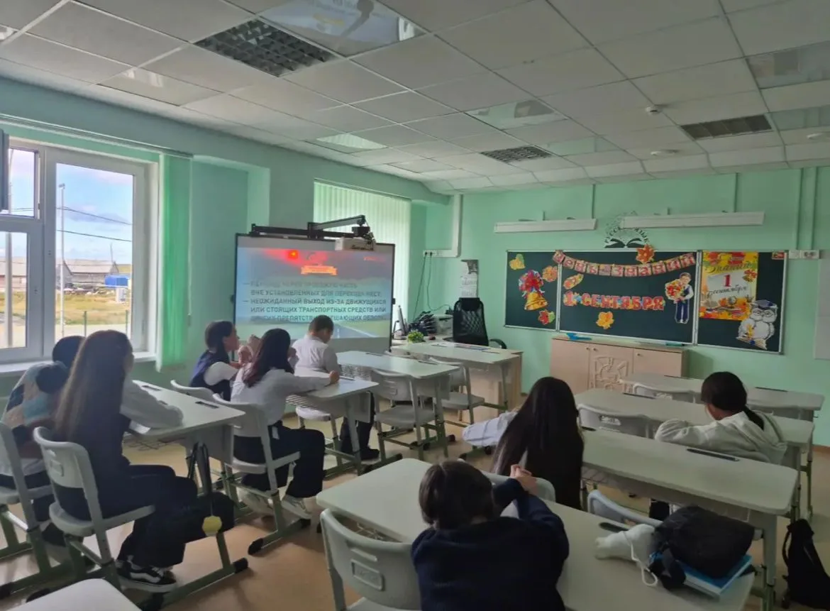 В школах района в рамках классного часа прошли уроки безопасности