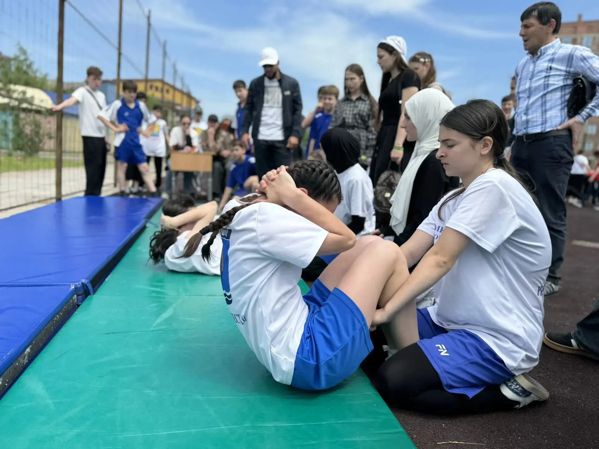Спорт — это посол мира, силы духа и единства. Именно он объединяет людей, воспитывает характер, учит