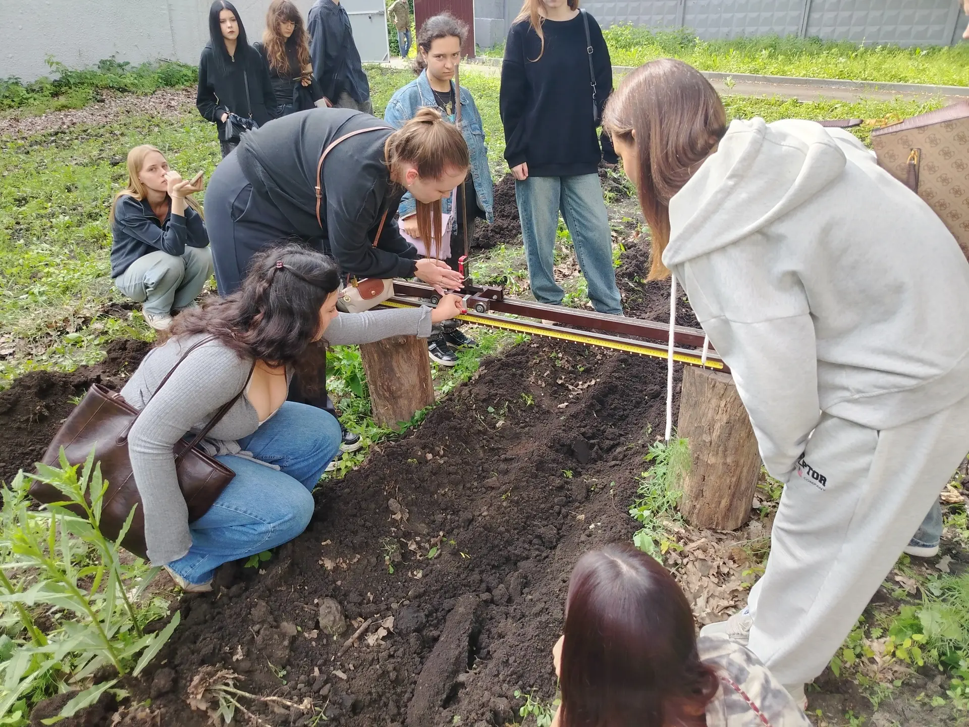 🚜 Студенты Лесного факультета проходят практику на опытном полигоне Инжинирингового центра

Будущие