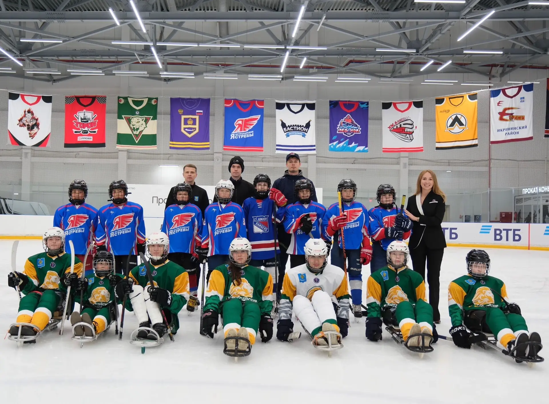 🏒 Лёд объединяет: в Астрахани состоялась инклюзивная тренировка по хоккею!

С 2025 года в регионе р