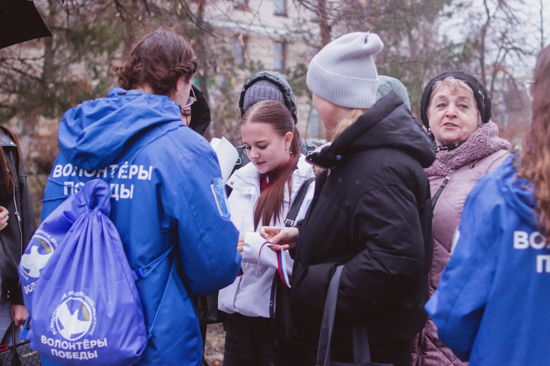 Продолжаем рассказывать о том, что делали Волонтёры Победы в День воссоединения Крыма и Севастополя 
