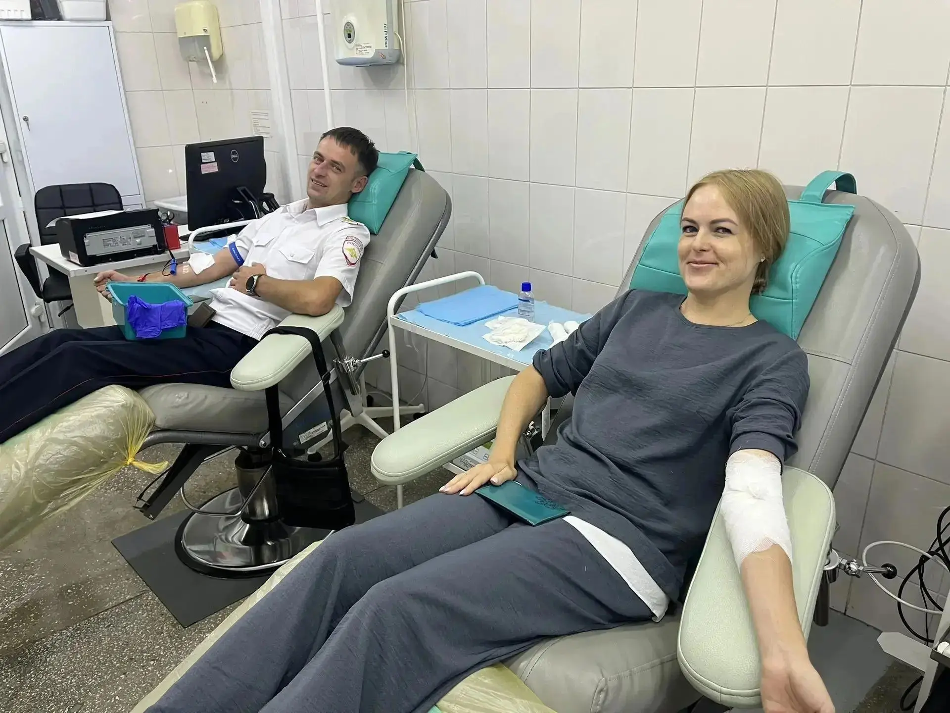 Сегодняшнее дождливое утро сотрудники ОМВД России «Минусинский» и член общественного со...