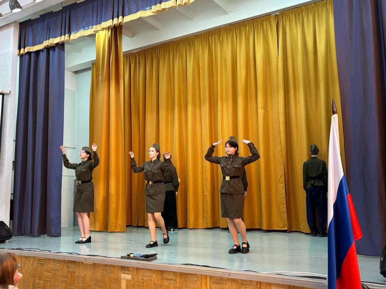❗Конкурс агитбригад «Я помню! Я горжусь!»    18 февраля, в стенах нашей школы состоялась уникальная 