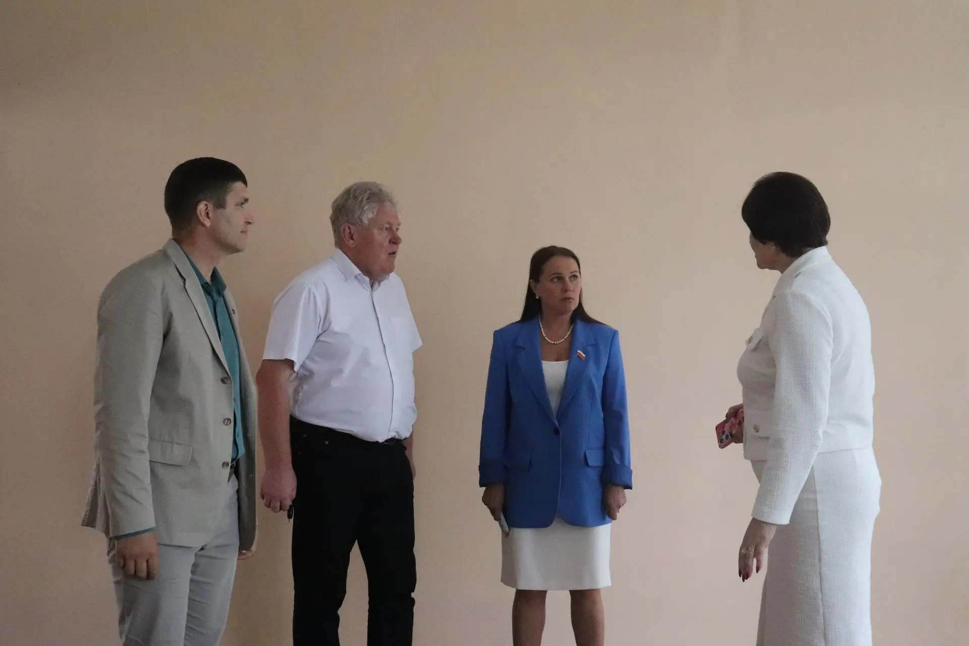 🏫 Готовность к 1 сентября: проверили Убинскую среднюю школу № 1! 🏫Глава Убинского мун...