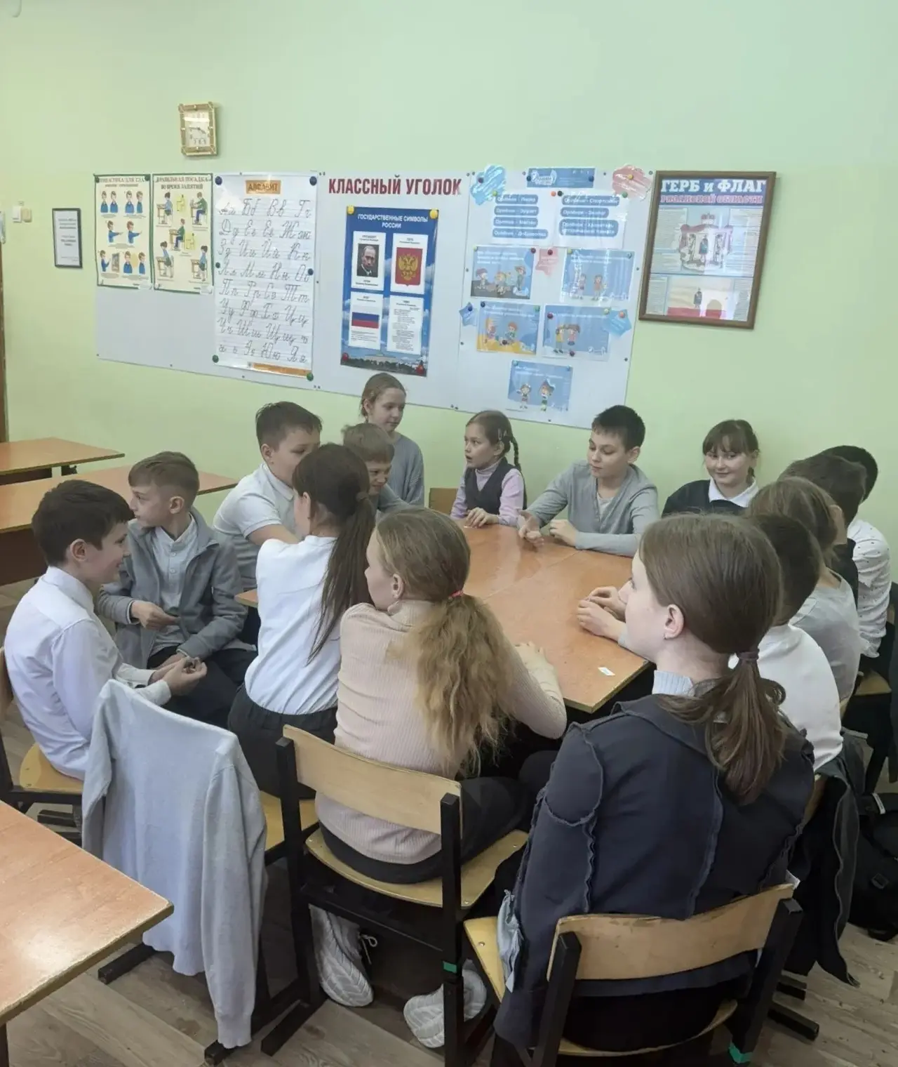 👫📚ПРАКТИКА СТУДЕНТОВ РЯЗАНСКОГО ПЕДАГОГИЧЕСКОГО КОЛЛЕДЖА📚👫  10 февраля в нашей школе прошли первые в
