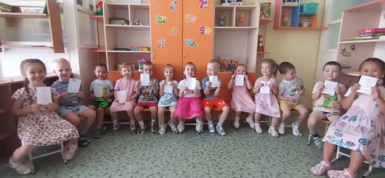 26 июня - День рождения зубной щетки 🪥

Ребята младшего возраста прослушали произведения К. Чуковск
