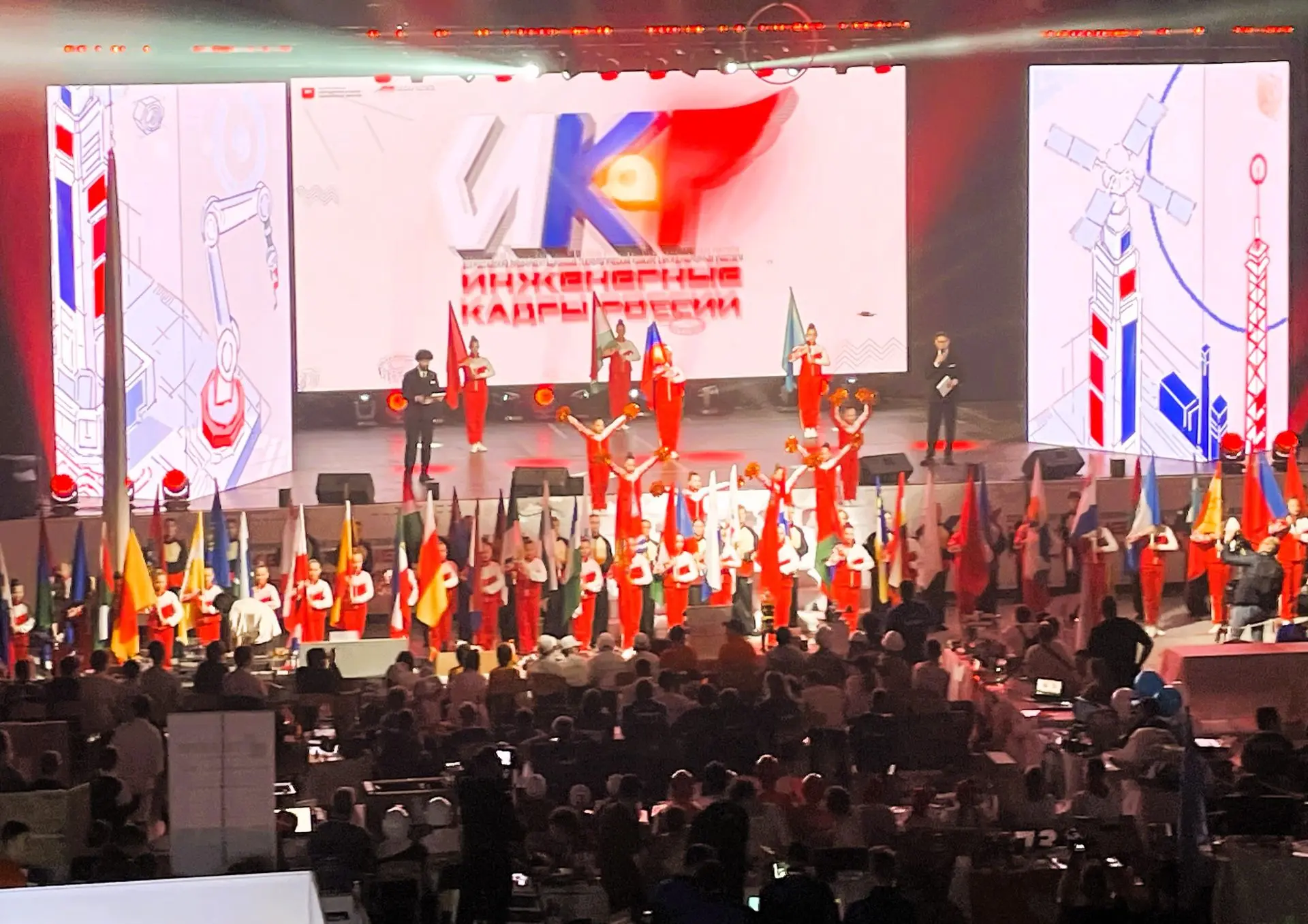 Челябинск, 50+ регионов, 5000 участников, более 40 команд «ИКаРёнка» — и среди лучших с...