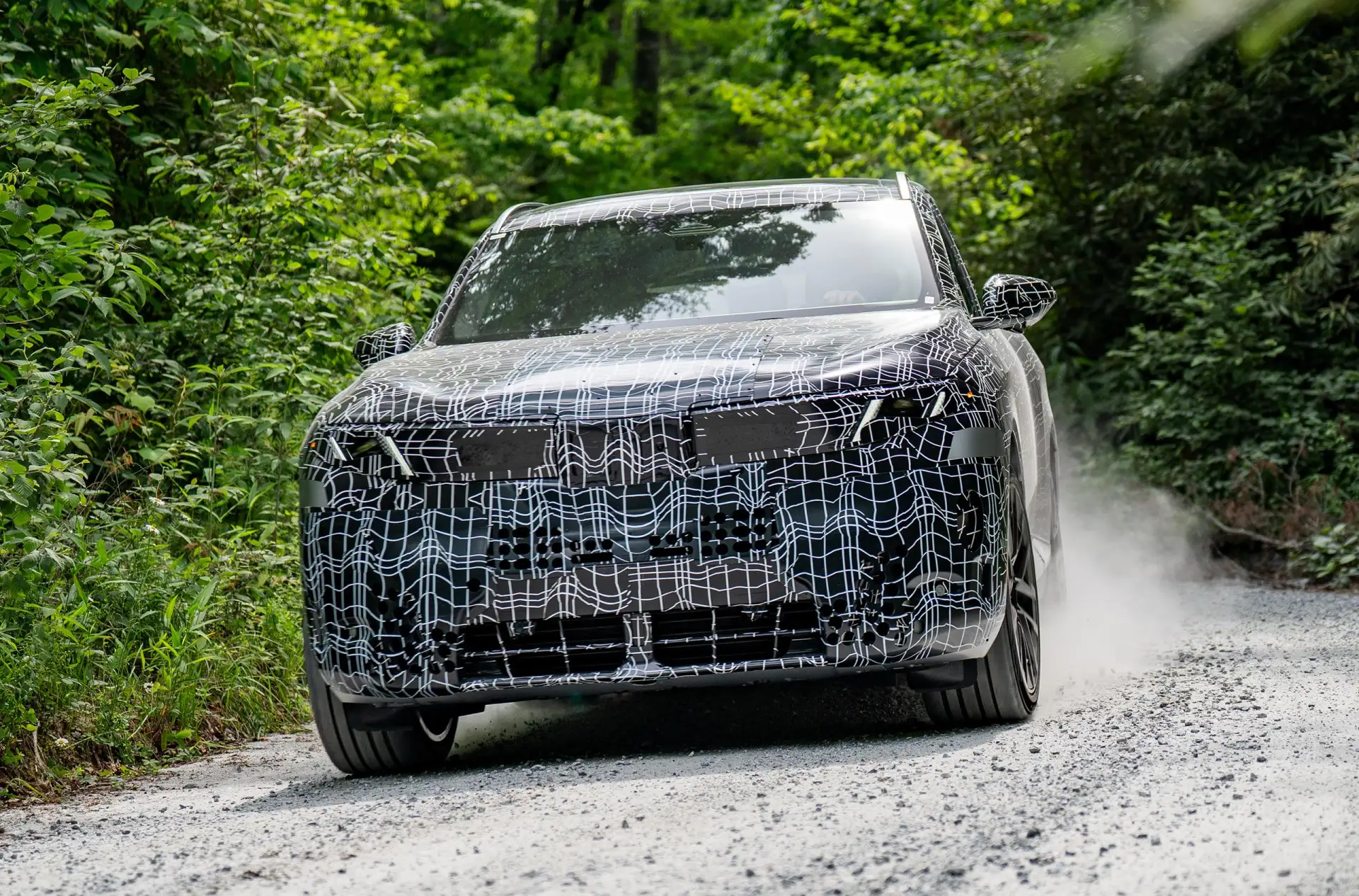 Электрический BMW iX5 получил самую большую батарею 

Баварцы сообщили, что батарейный «икс-пятый» в