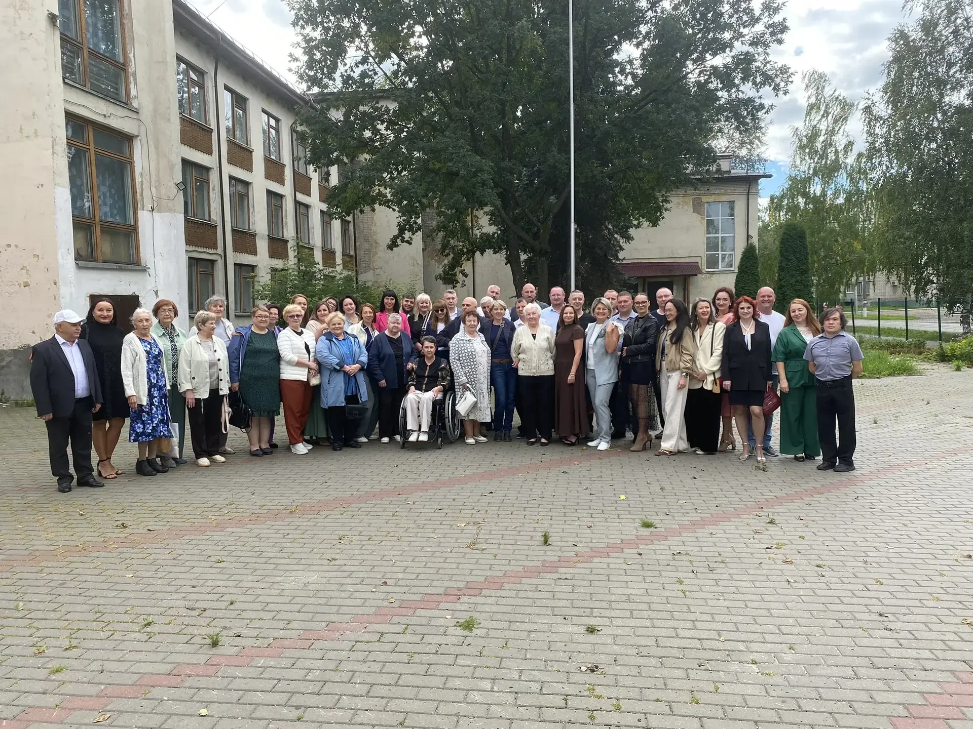 22 августа 2026 года состоялась    встреча - встреча одноклассников, выпускников далеко...