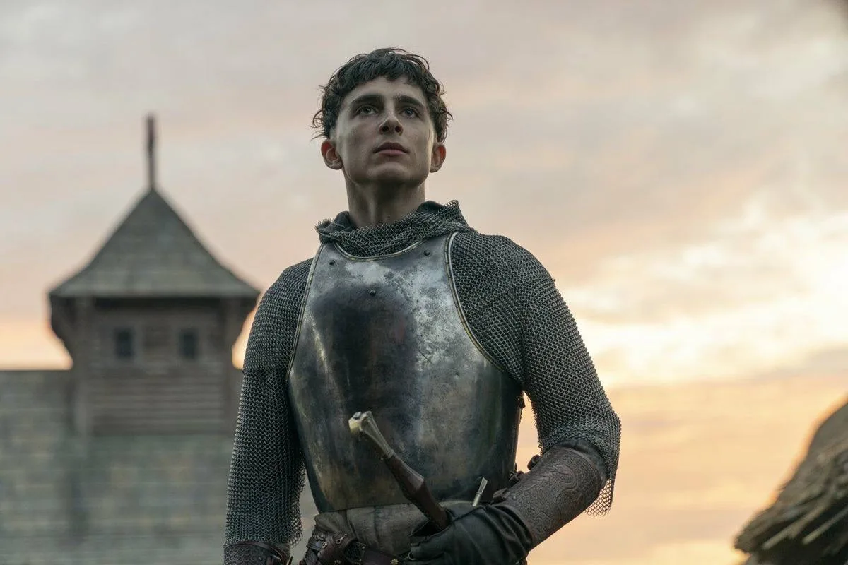 🎬 Король Англии, 2019

Принц Уэльский Хел ведёт распутный образ жизни со своим приятелем Фальстафом