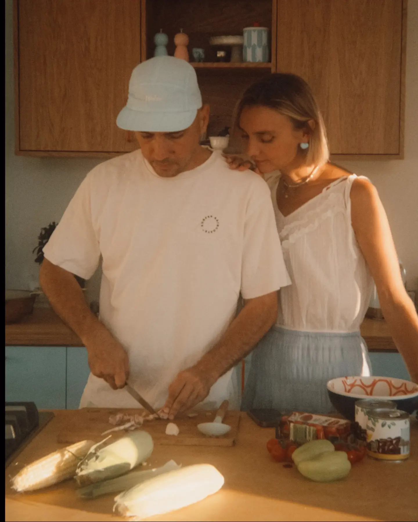 Рома балует меня ❤️

Недавно приготовил самый вкусный гаспачо (сезон томатов!). Боже, это невероятно