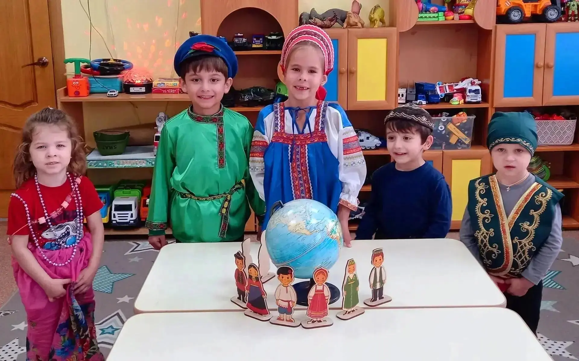 🇷🇺 В рамках Года единства народов России в МБДОУ детский сад №1 Зубцовского муниципал...