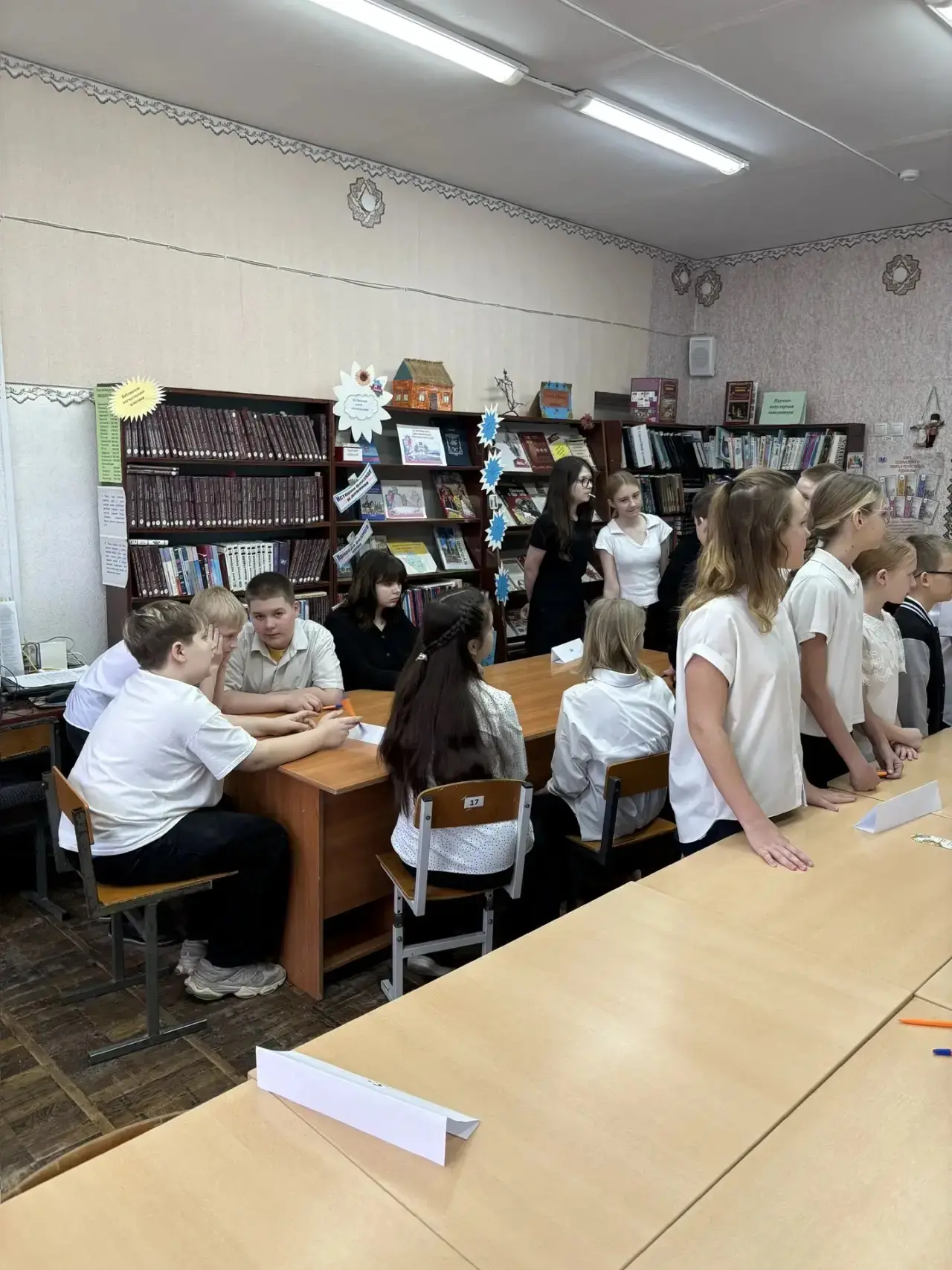 📚Для учащихся 5-6 классов школьная библиотека распахнула свои двери 26 марта. 📌В преддверии Недели д