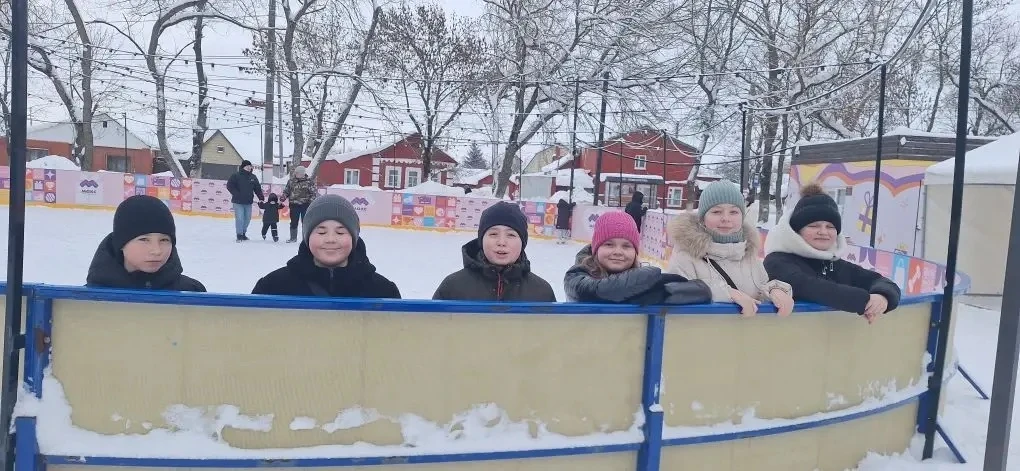 ❄️ Волшебные каникулы ребят из 5Г класса были наполнены зимними забавами, любовью и теплом!   🐦 Дети