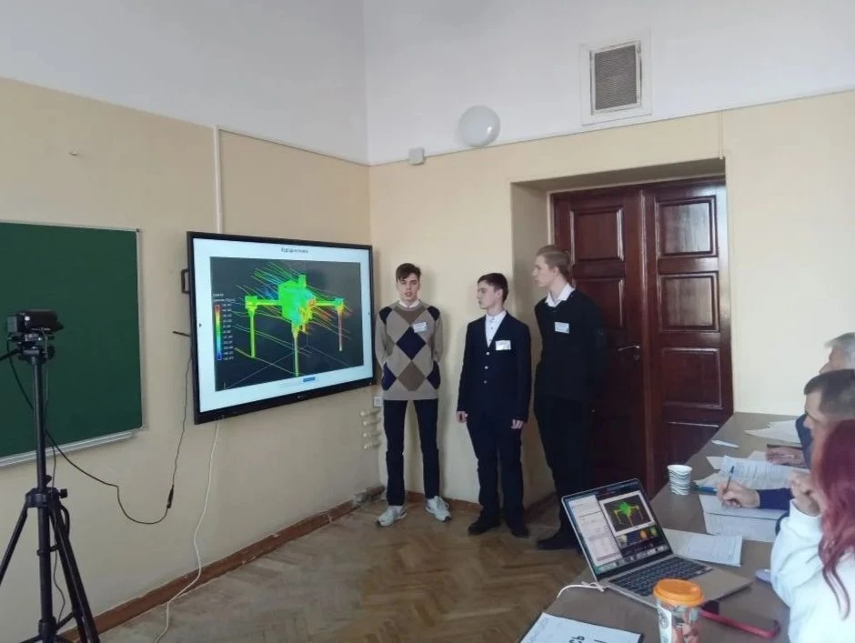 3 февраля 2026 года команды учащихся детского технопарка «Кванториум» МБОУДО ДЮЦКО «Гал...