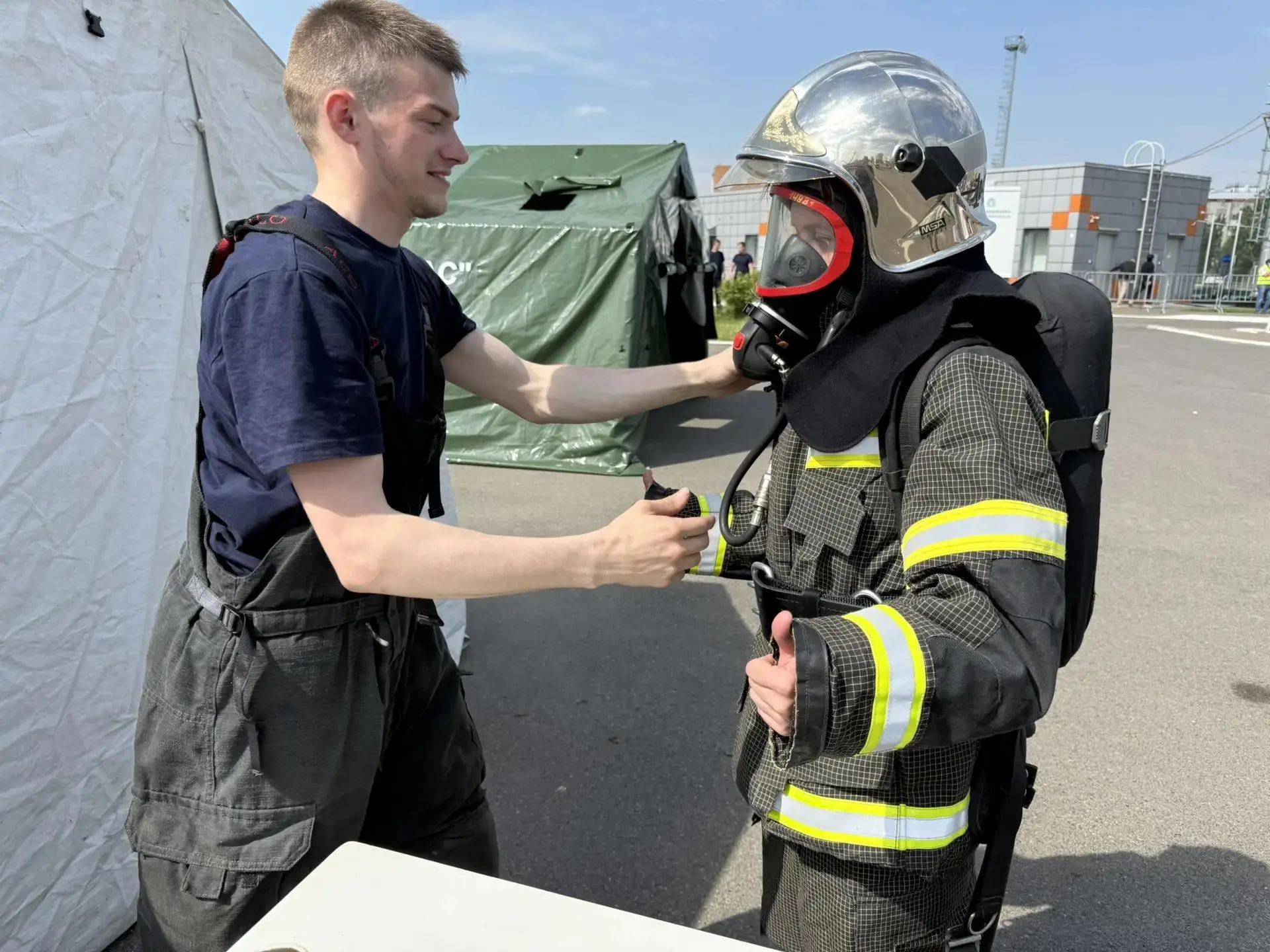 🚒Леноблпожспас организовал интерактивную площадку на межрегиональных соревнованиях в Я...