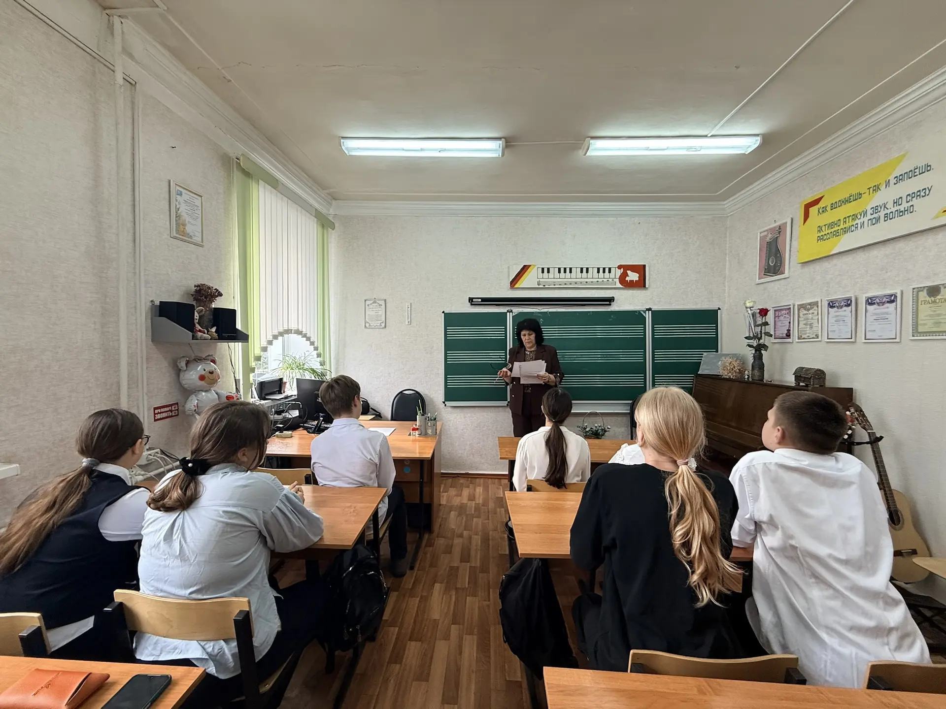 Первый шаг к взрослой музыке сделан! 🎓