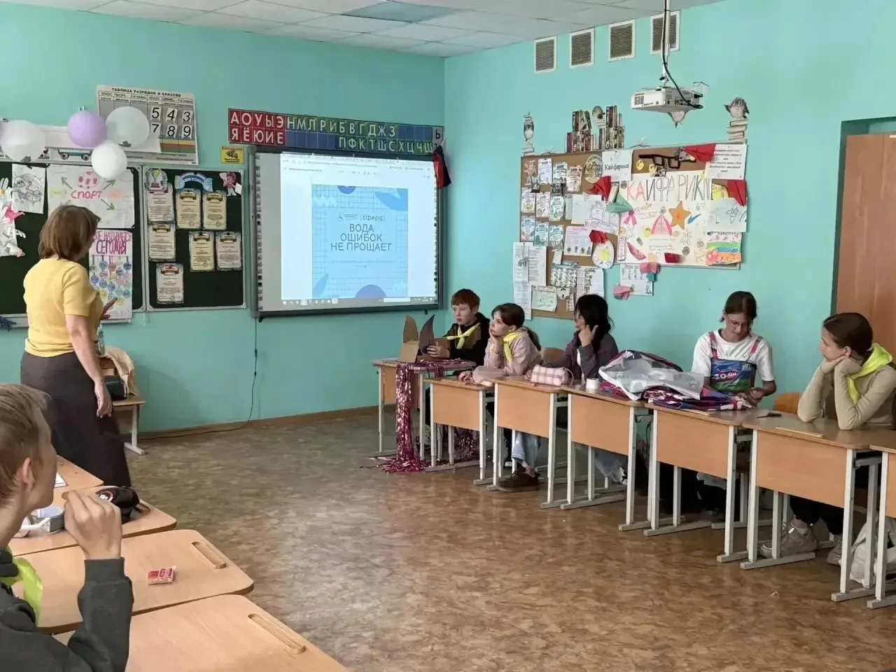 16 июня в лагере дневного пребывания «Фортуна» прошли беседы на темы безопасного поведения детей на 