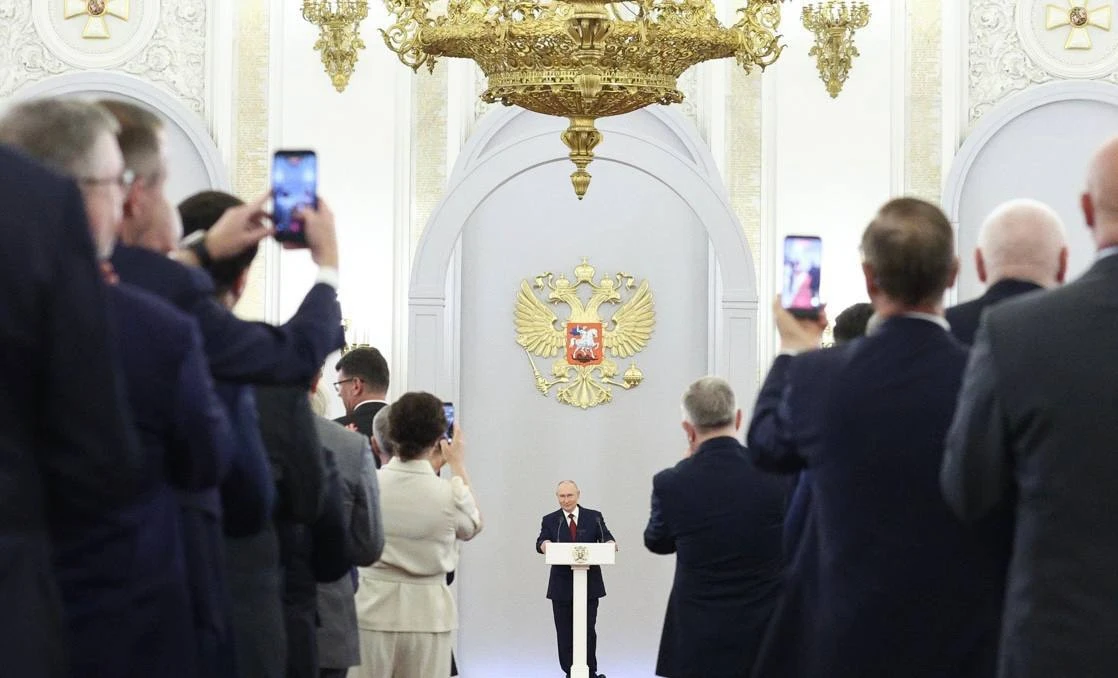 Итоги законодательной работы VIII созыва

В Георгиевском зале Большого Кремлёвского дворца состоялас