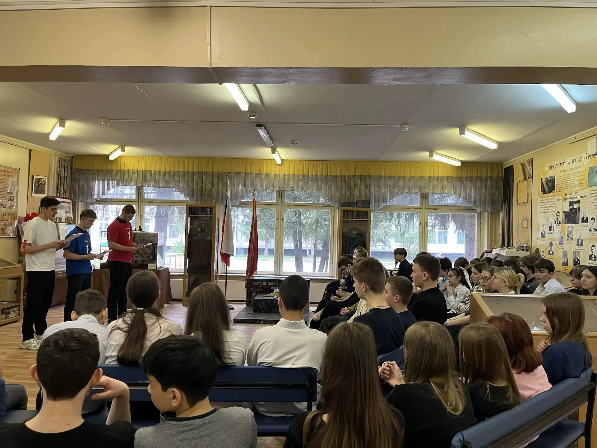 🏛️ БЕРЛИН, МАЙ 1945-ГО: КАК ЭТО БЫЛО 🏛️ 16 апреля. Канонада. Прожекторы. Три фронта — и один приказ: