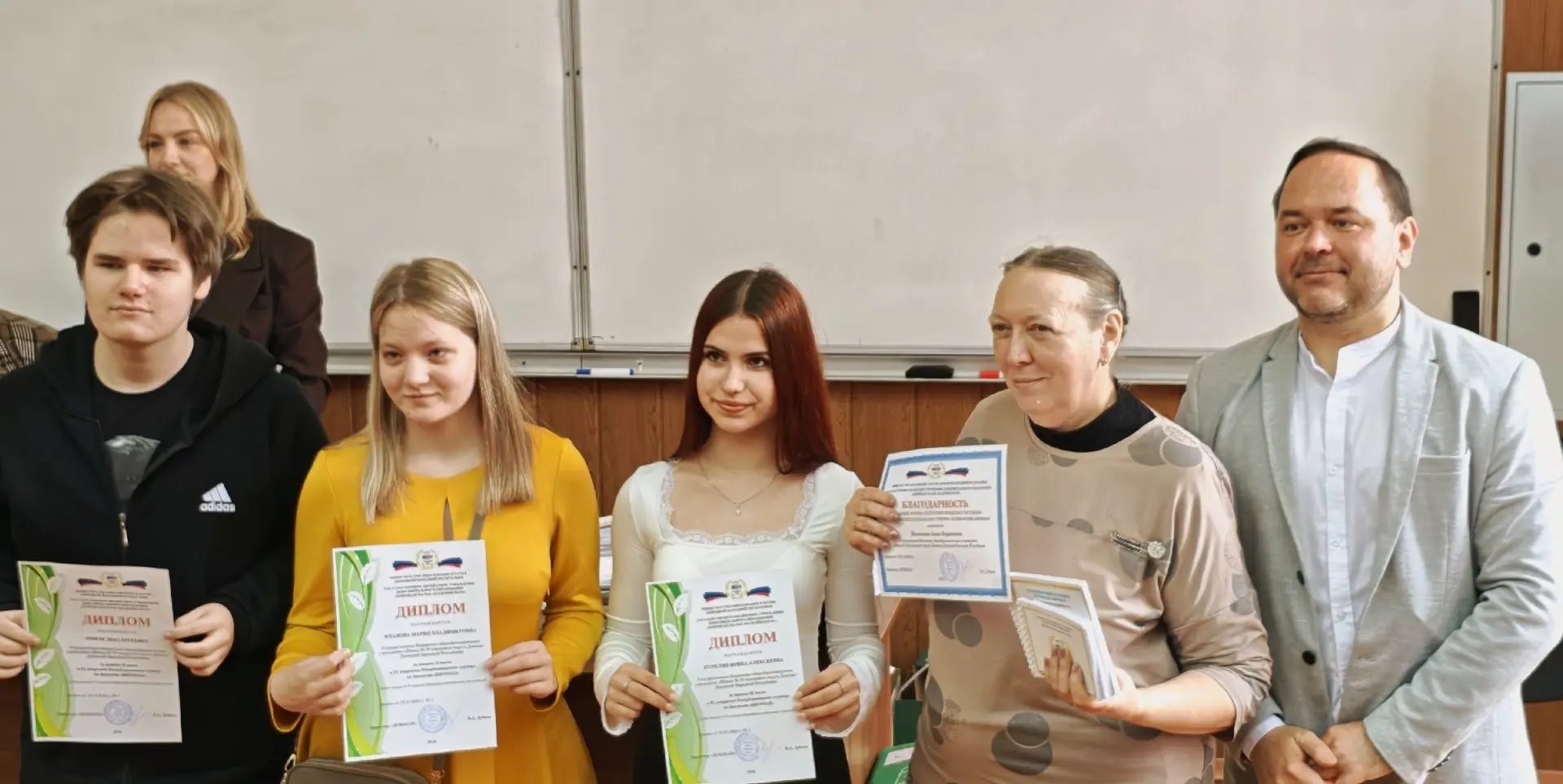 В ДонГУ подвели итоги республиканского конкурса «БИОМАН»  12 мая состоялась торжественная церемония 