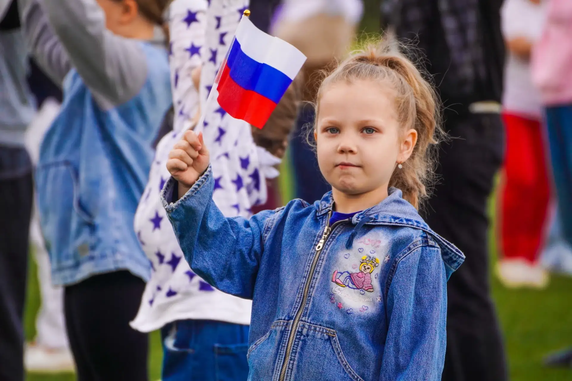 🇷🇺 Фотографии с Дня Государственного флага — 2026
