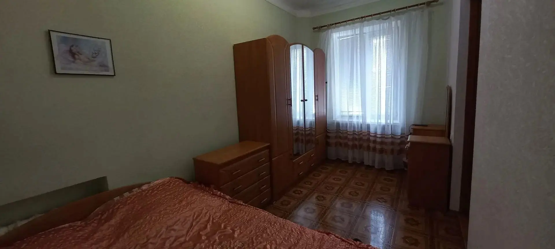 Сдается 3ком. квартира длительно на круглый год