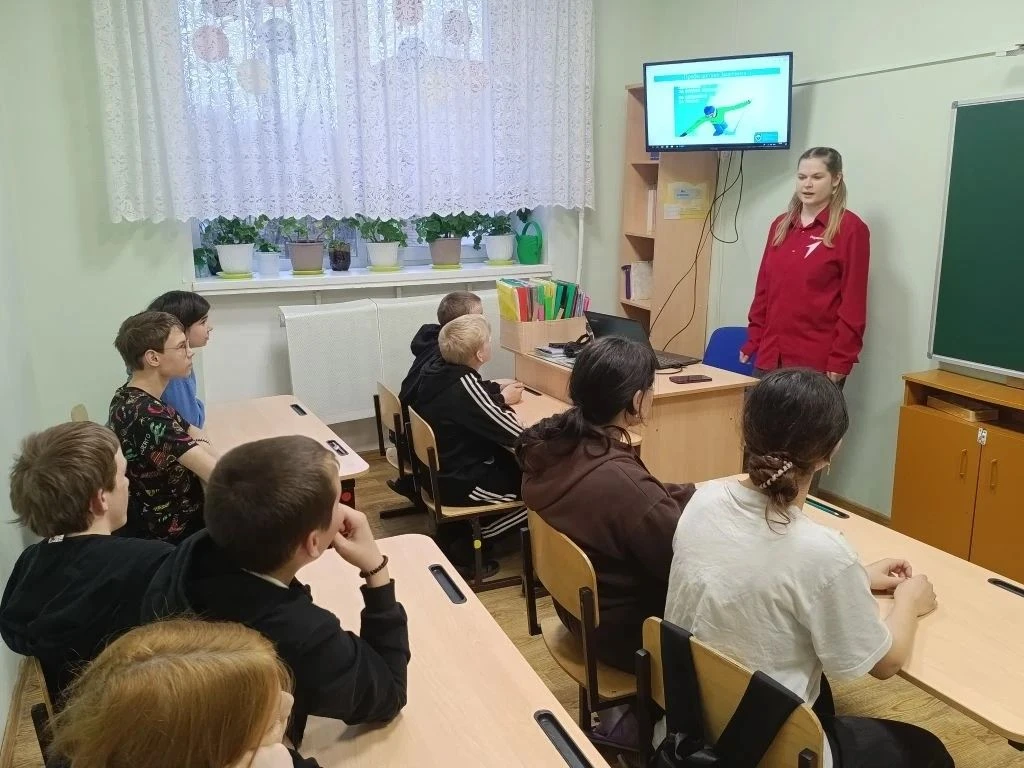 Для обучающихся 7 - го класса прошло важное профилактическое занятие на тему "Зацепинг:...
