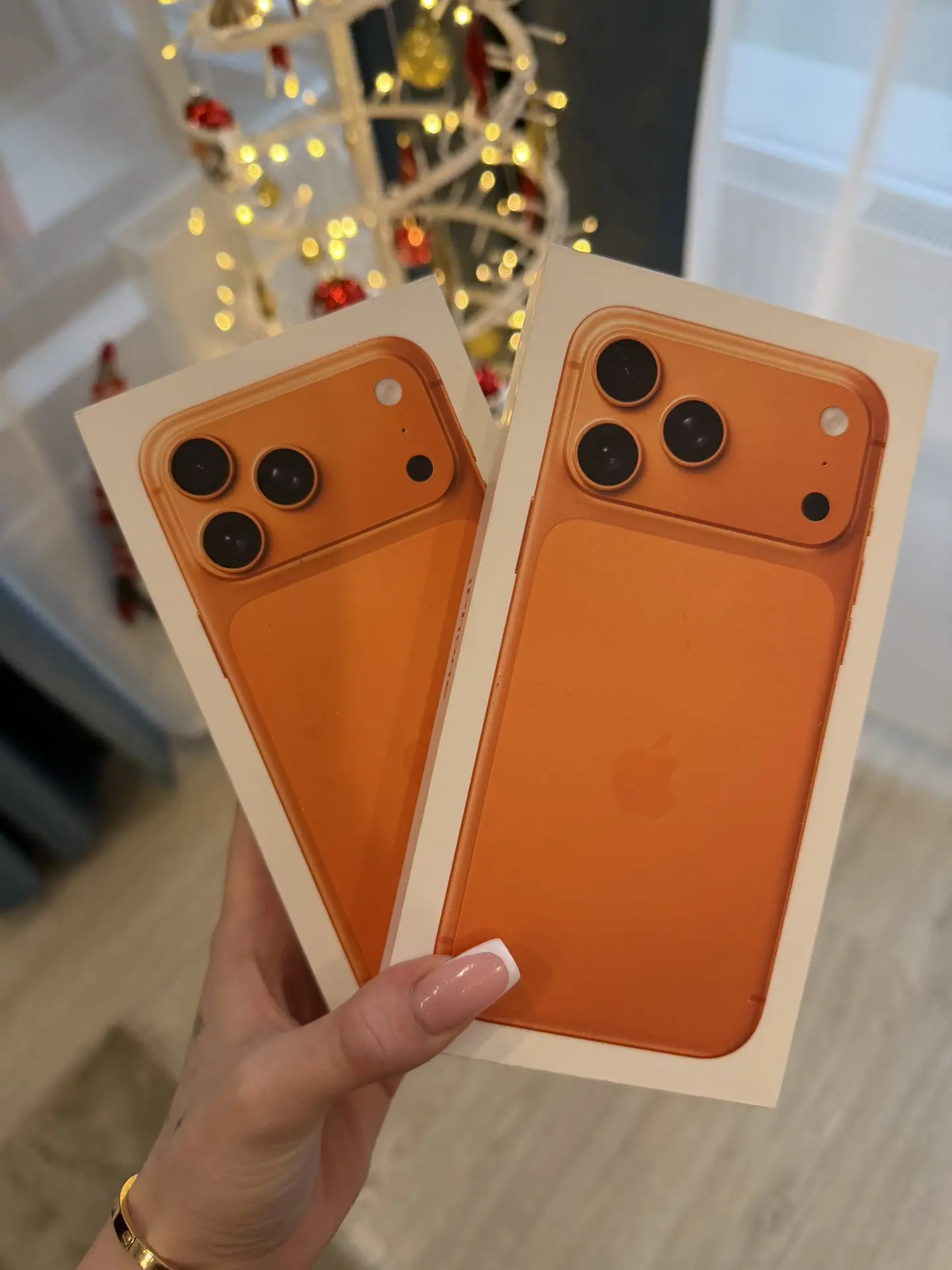 Купили себе подарки на Новый год 🧡