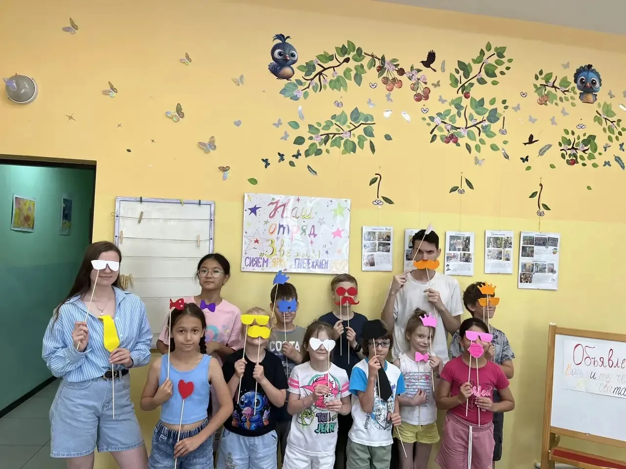🌈🎡В лагере «Маленькие подвиги большого человека» настоящие мастера позитива! Ребята превратили ден
