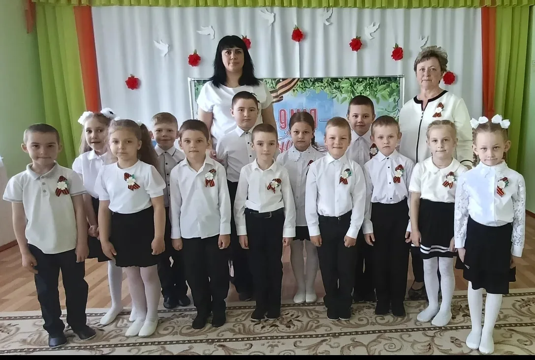 "ПОДВИГ НАШИХ ДЕДОВ НЕ ЗАБЫТ!"
"МЫ ПОМНИМ ДЕНЬ ПОБЕДЫ!"
Праздничные мероприятия, посвященные Дню Поб