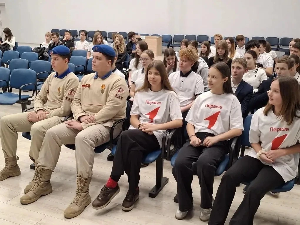 ✅9 декабря в нашей школе между обучающимися 8-х классов прошла квест- игра   "Вместе против коррупци