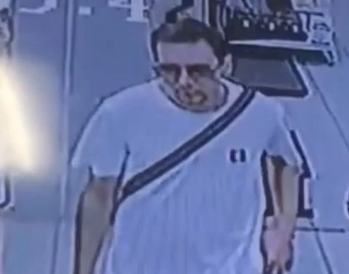 В Троицке задержан подозреваемый в домогательстве к 8-летней девочке.